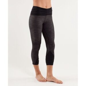LULULEMON Embrace Crop / Denim Black (Heather Gray/ Women's Size 2